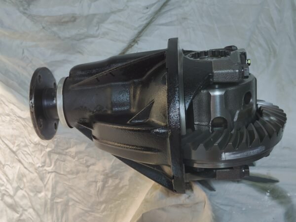 Used Original Rear Pinion Clutch (small) 8×37 for Nissan Safari / Super Safari from 2003-2023