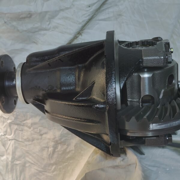 Used Original Rear Pinion Clutch (small) 8×37 for Nissan Safari / Super Safari from 2003-2023