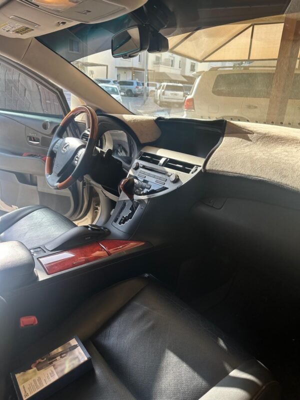 Used LEXUS RX-350 2011, Face lift - 2015 Super Condition - Image 6